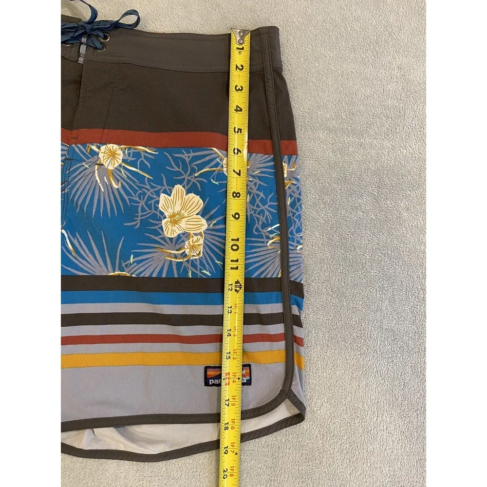 PATAGONIA Men Wavefarer Board Shorts 20